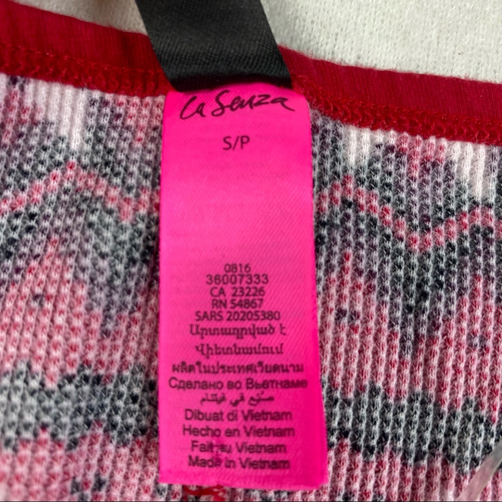 La Senza Womens Fair Isle Waffle Knit Romper Pajamas Size S Red Shorts Nordic - Picture 3 of 7
